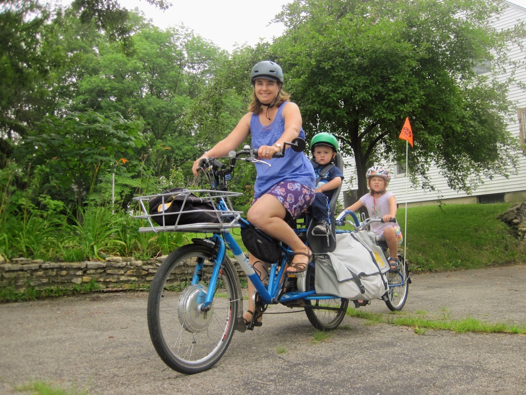 Best eBike for Family: 2026 Cargo & Hauling Guide for Parents, Kids, Pets, and Errands