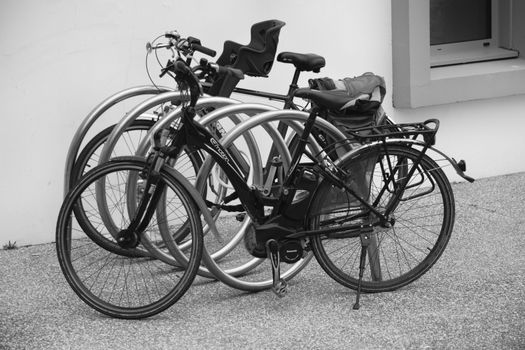 e bike laws in new york city: The No-BS Guide to Legal Riding, Speed Limits & Fines (2025)