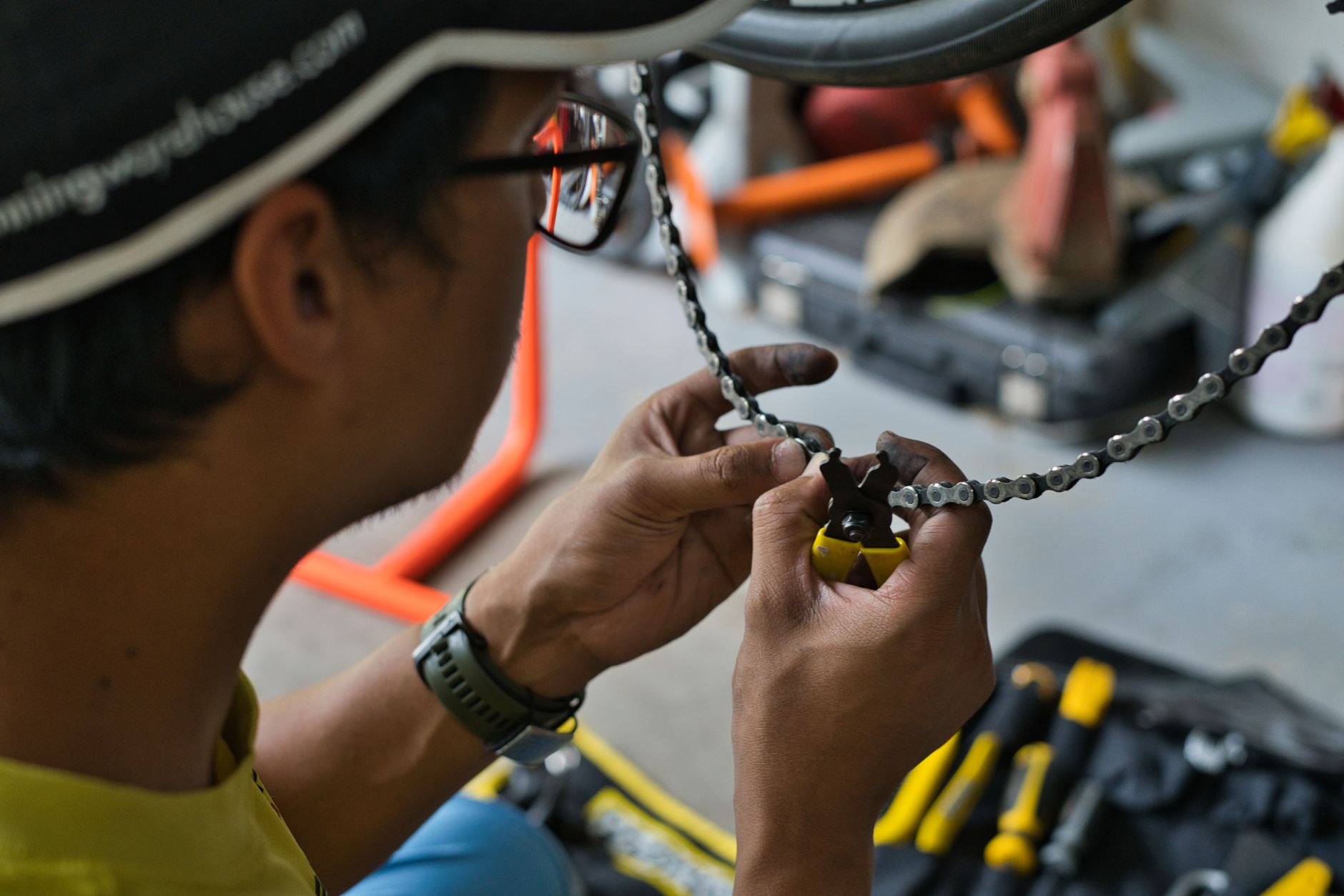 The Complete eBike Chain Maintenance Guide: From My Garage to Yours