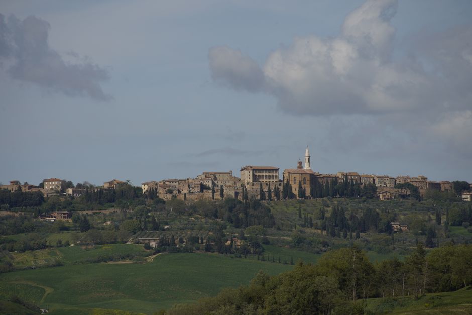 Pienza to Montalcino eBike Loop: Tuscany Val d’Orcia Guide