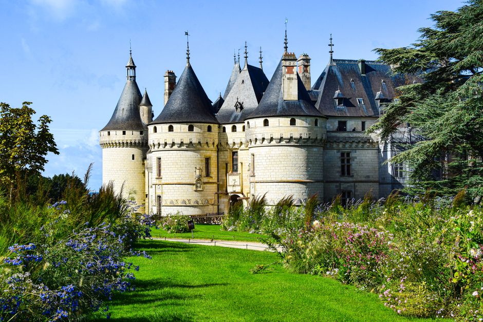 Loire Valley Chateaux eBike Route: 65km Through French Castle Country