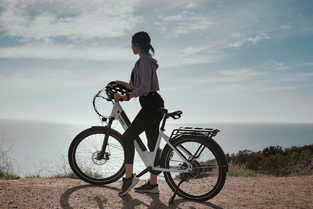 Long Range eBikes 100km+ : The Complete Real-World Guide (2026)