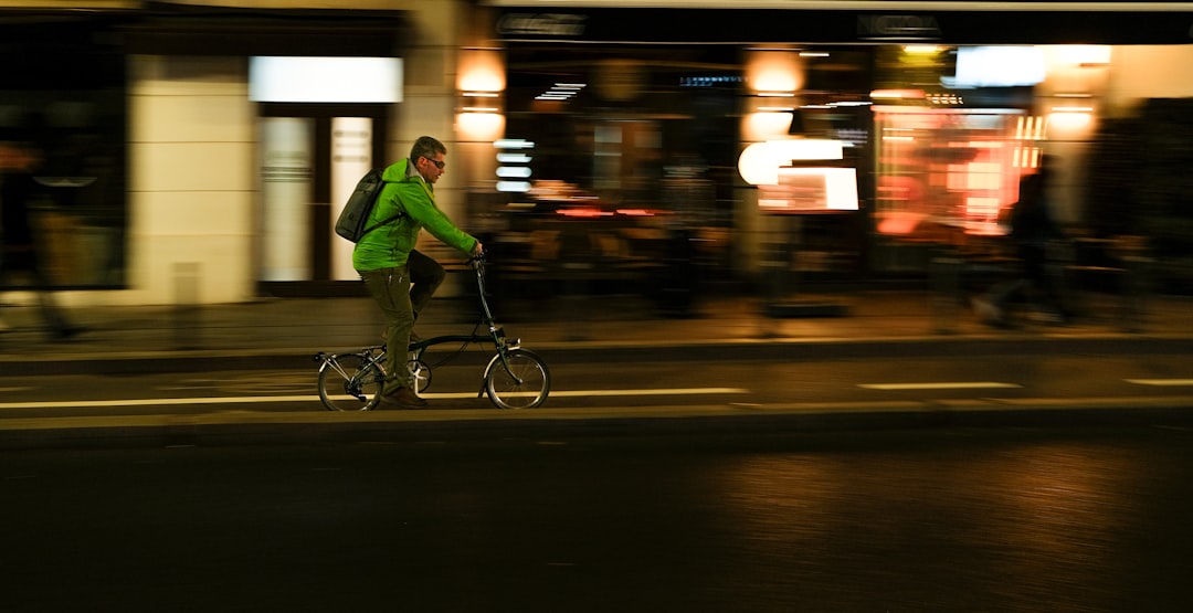 Best Foldable eBike Under $900: Real-World Tests & Buyer’s Guide 2026